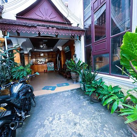Walking Street Villa Vang Vieng Bagian luar foto