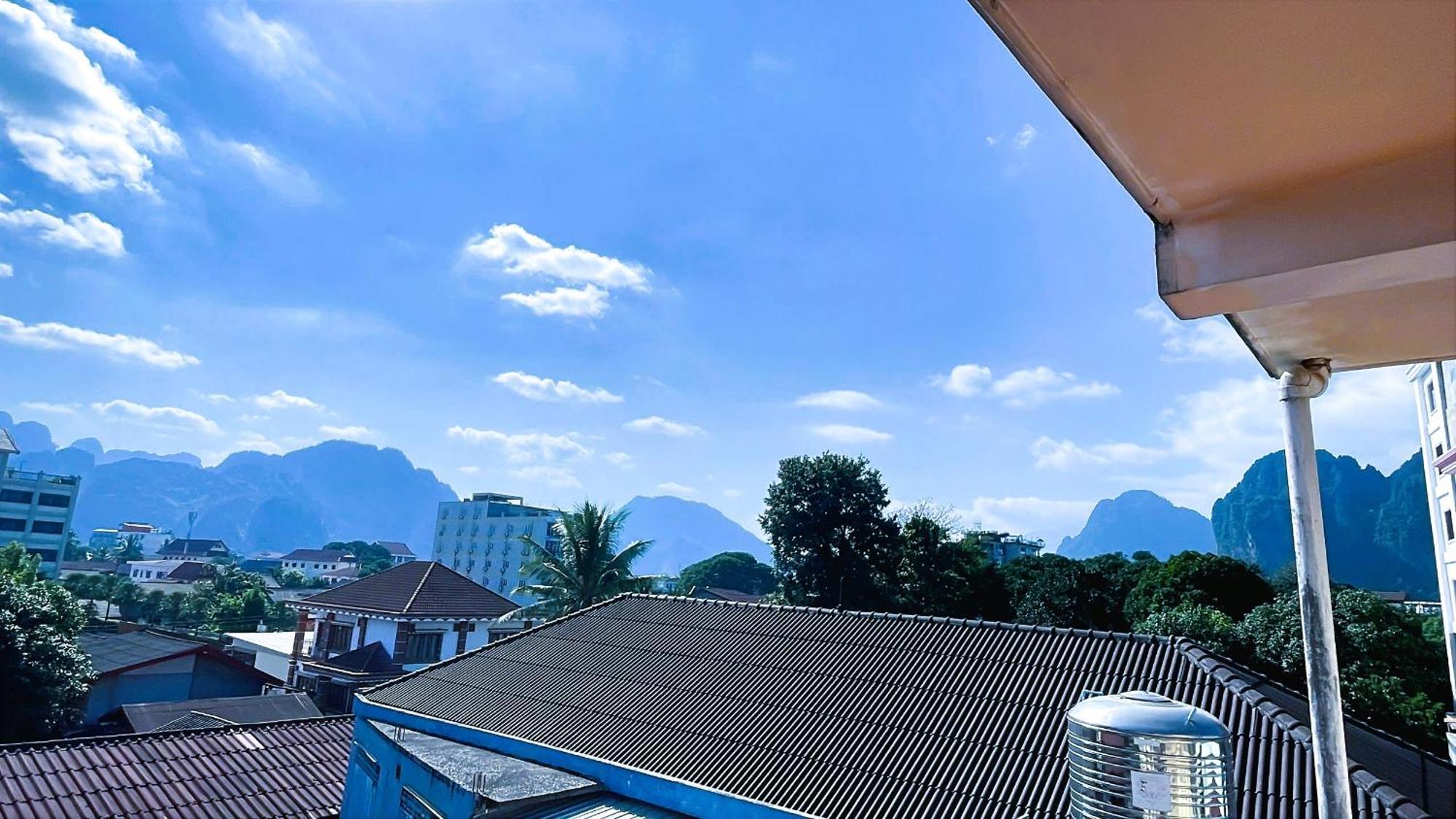Walking Street Villa Vang Vieng Bagian luar foto